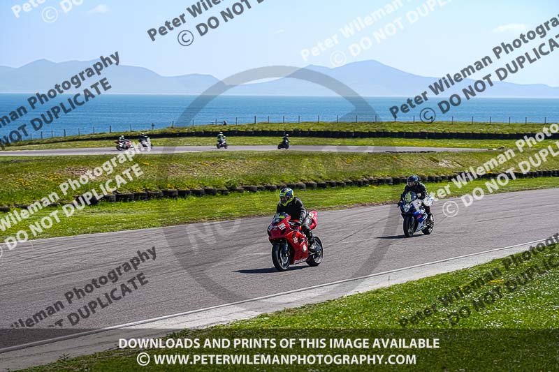 anglesey no limits trackday;anglesey photographs;anglesey trackday photographs;enduro digital images;event digital images;eventdigitalimages;no limits trackdays;peter wileman photography;racing digital images;trac mon;trackday digital images;trackday photos;ty croes